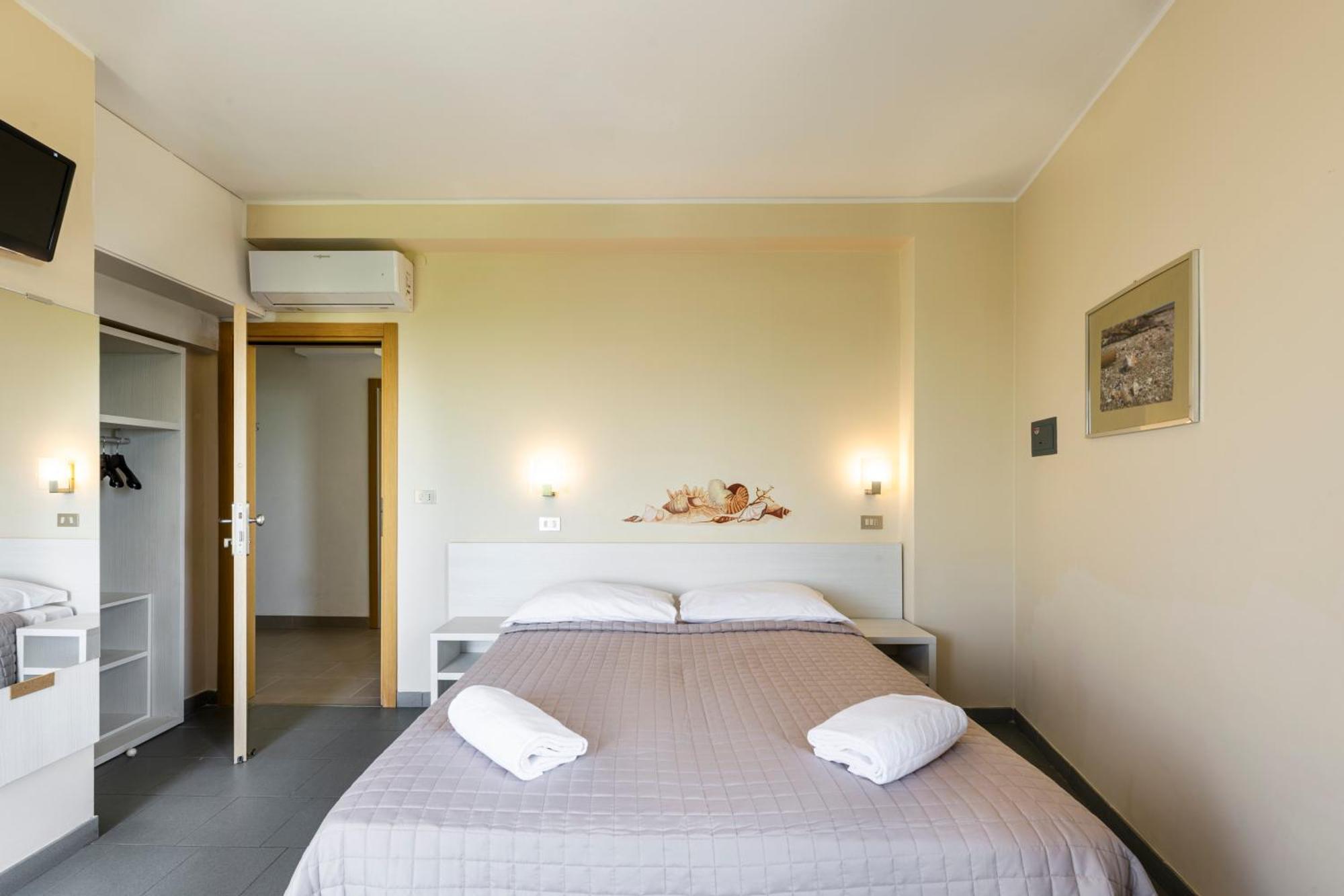 Hotel La Siesta Jesolo Extérieur photo