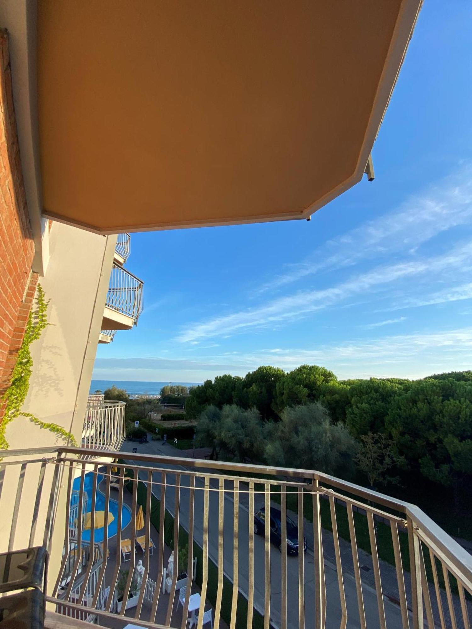 Hotel La Siesta Jesolo Extérieur photo