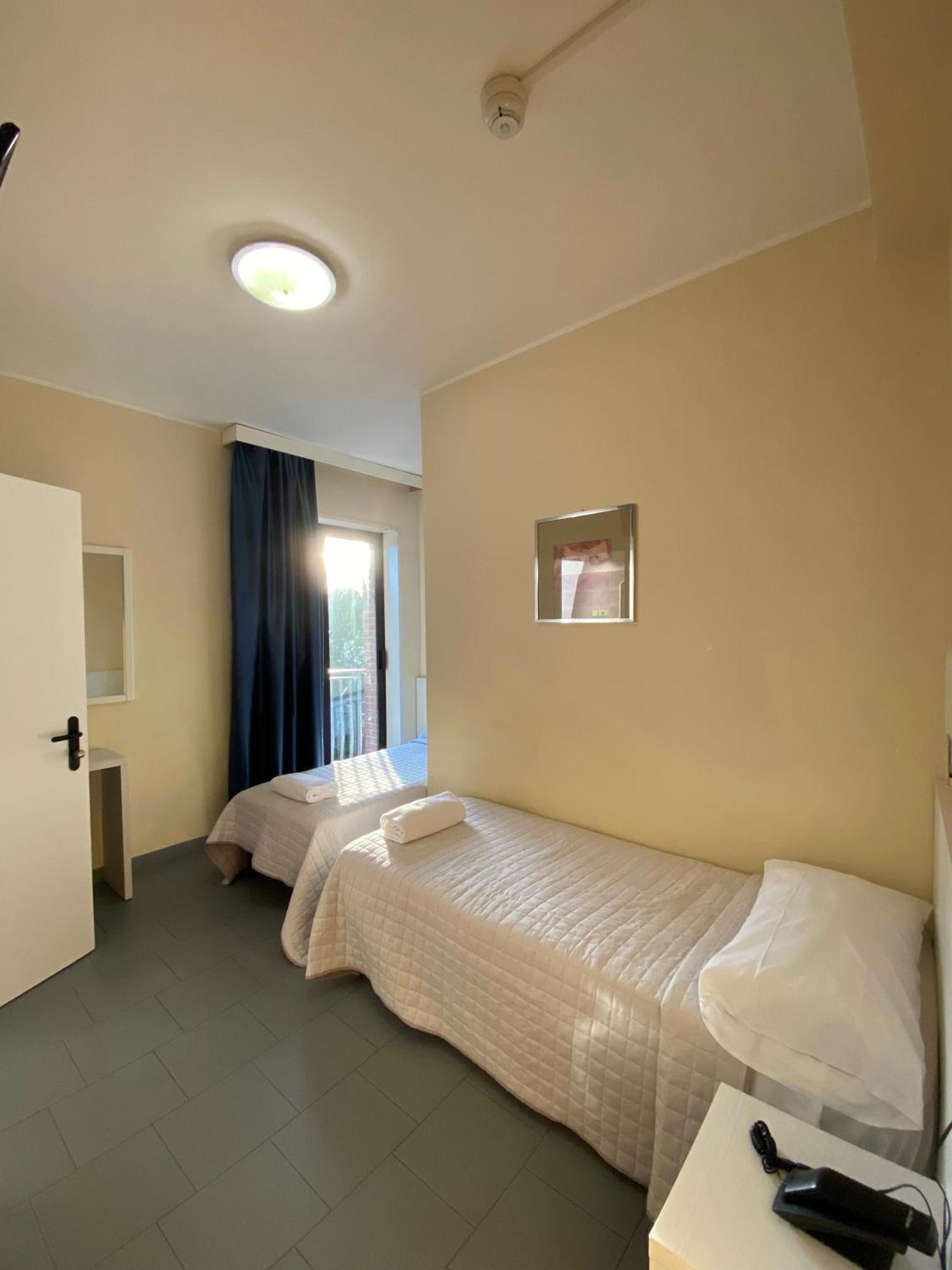 Hotel La Siesta Jesolo Extérieur photo
