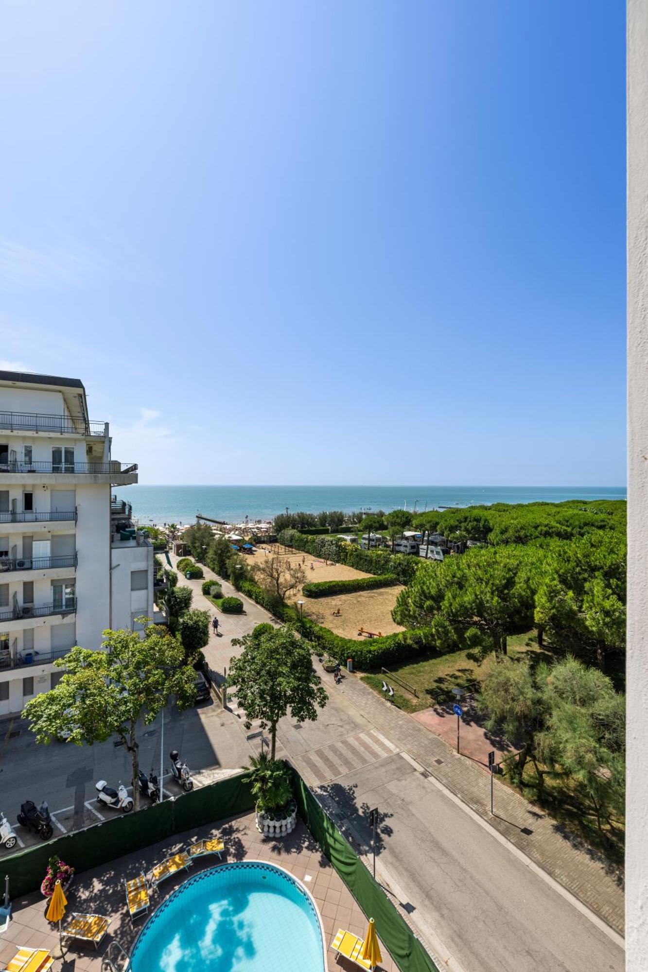 Hotel La Siesta Jesolo Extérieur photo